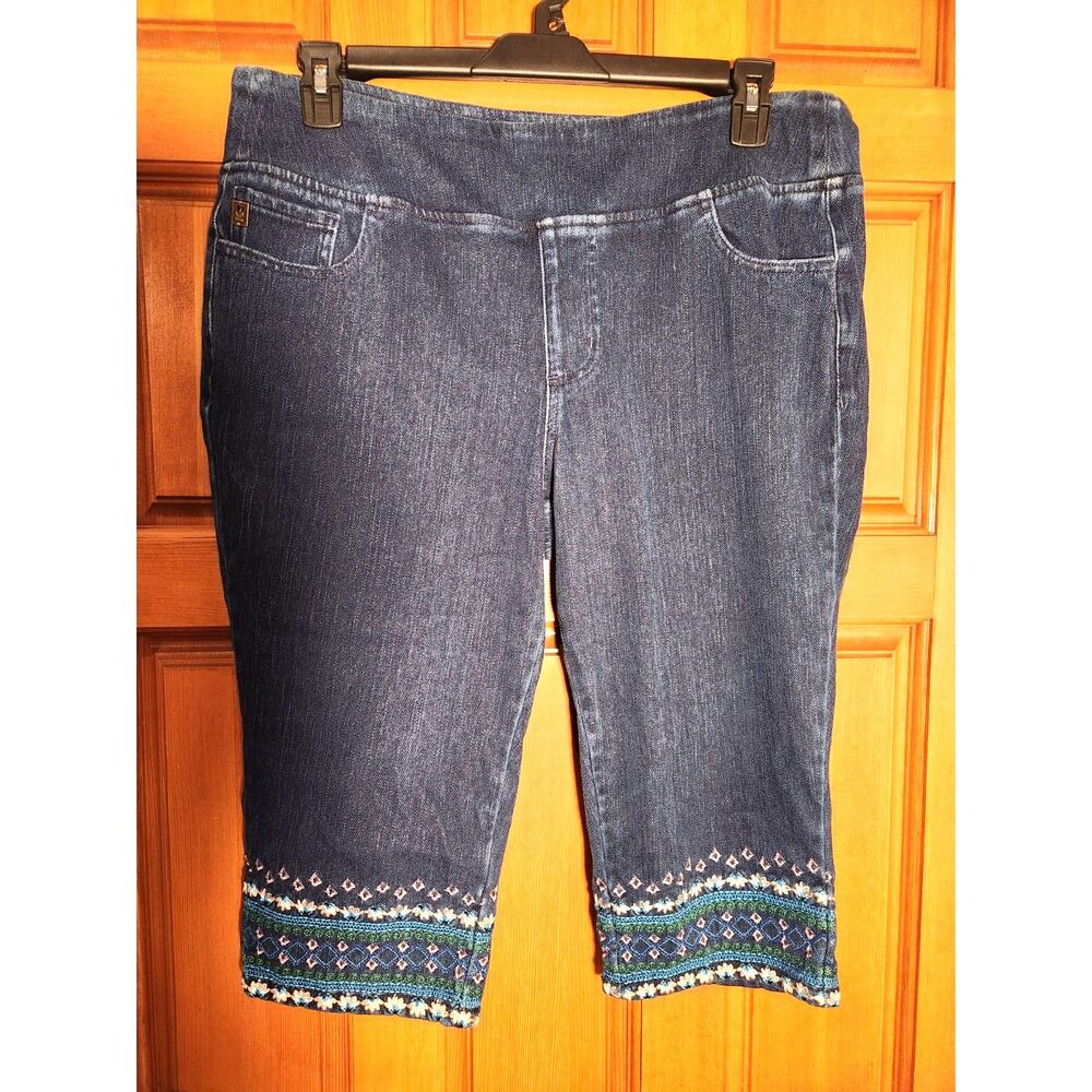 Belle by Kim Gravel Dark Blue Jeans Capri with Embroidered Cuff Size 18WP